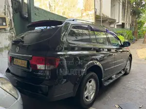Micro Kyron 2008 SUV (Used)