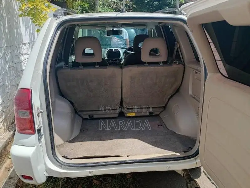 Toyota RAV4 LIMITED EDITION 2004 SUV (Used)