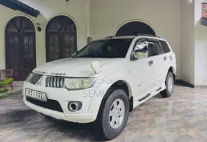 Mitsubishi Montero Sport 2012 SUV (Used)