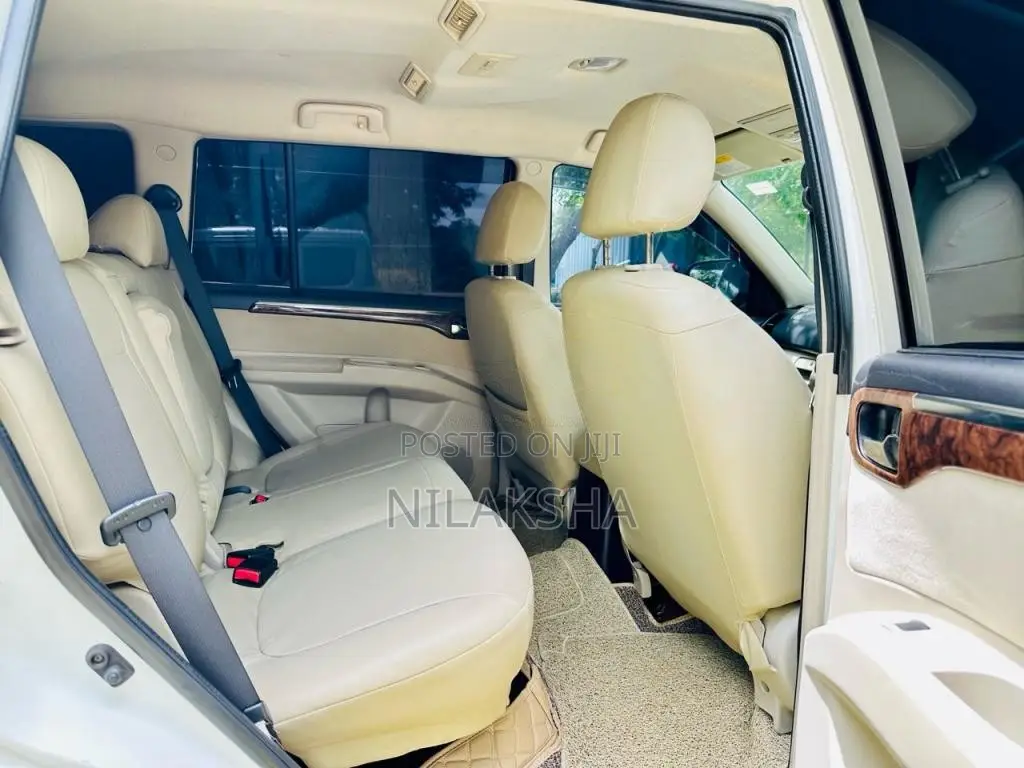 Mitsubishi Montero Sport 2011 SUV (Used)
