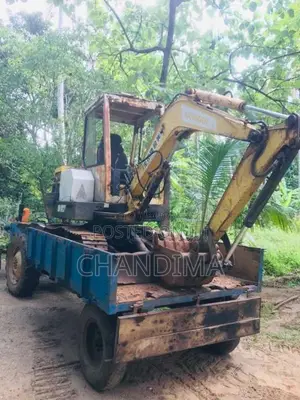 Yanmar B27 2014 Heavy-Duty (Used)