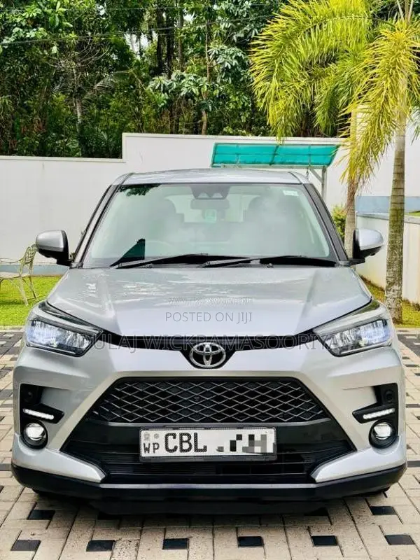Toyota Raize 2020 SUV (Used)