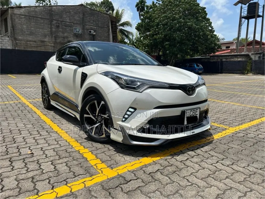 Toyota CHR NGX 10 2018 SUV (Used)