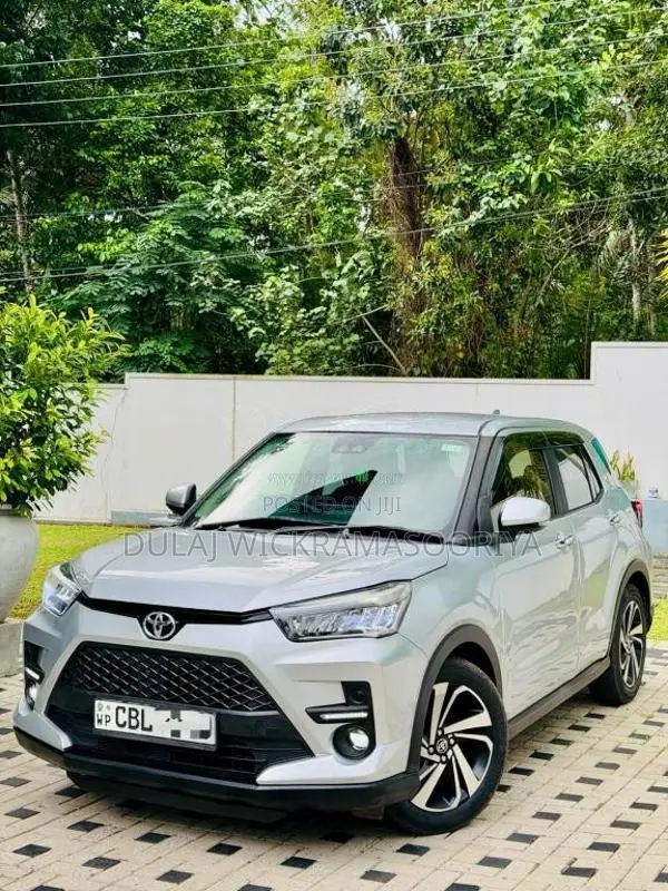 Toyota Raize 2020 SUV (Used)