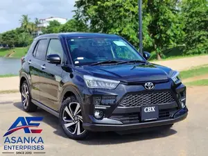 Toyota Raize Z BSM 2023 SUV (Used)