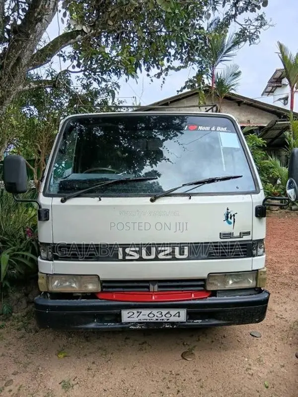 Isuzu ELF 1980 Crew Cab (Used)