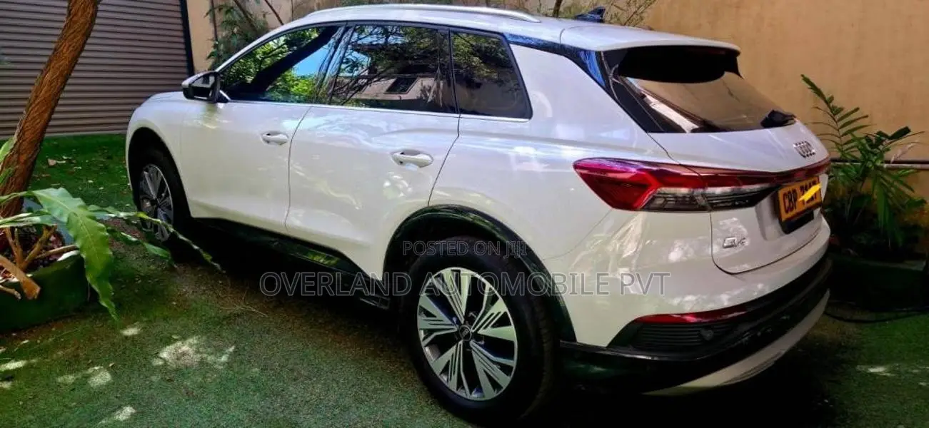 Audi Q4 40 Advance Range Toping Version 2024 SUV (Used)