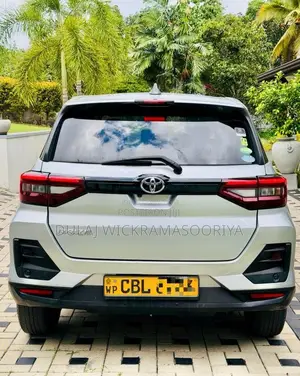 Toyota Raize 2020 SUV (Used)