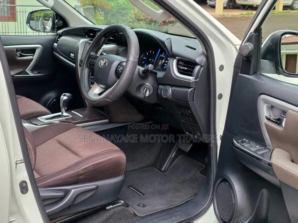Toyota Fortuner 2017 SUV (Used)