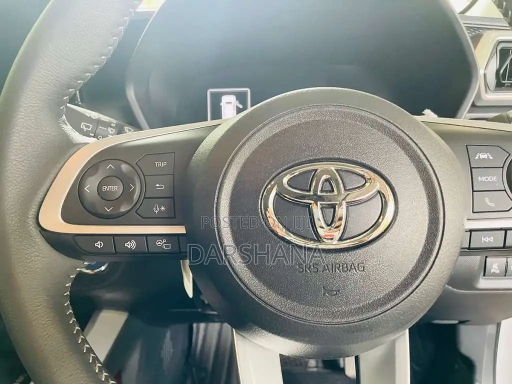 Toyota Raize 2025 SUV (Used)