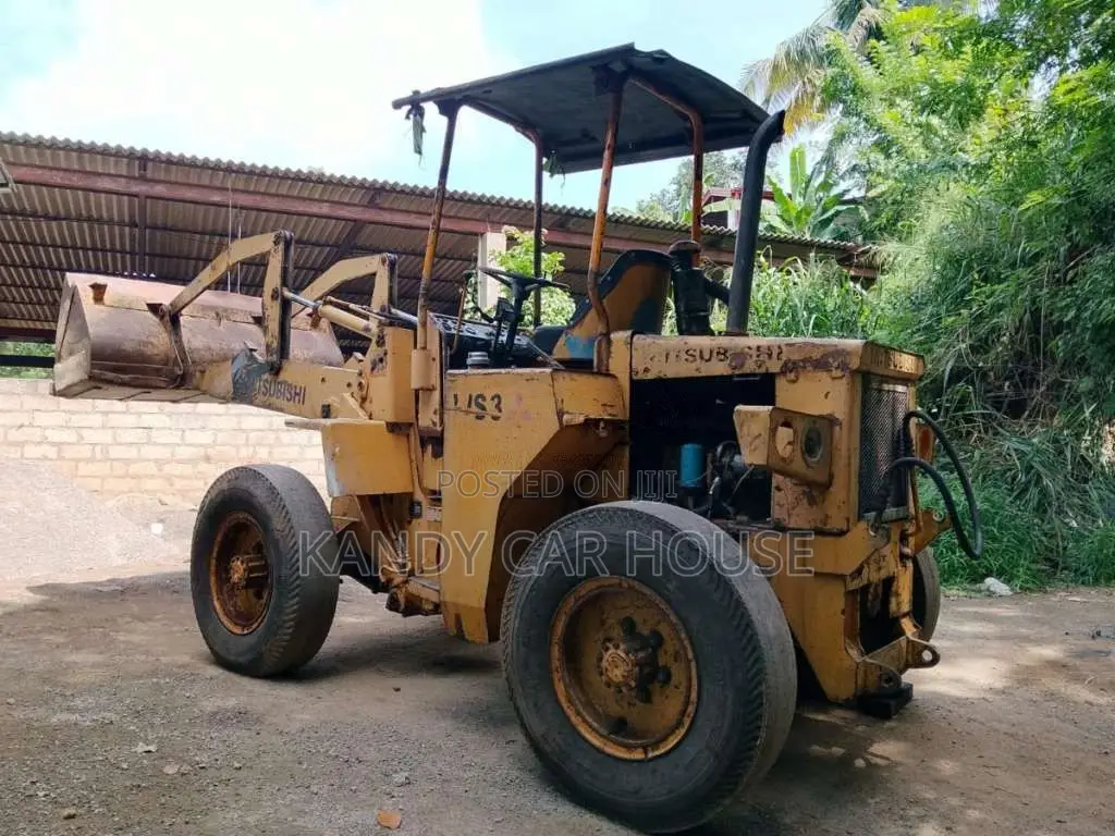 Mitsubishi Loader 2000 Heavy-Duty (Used)