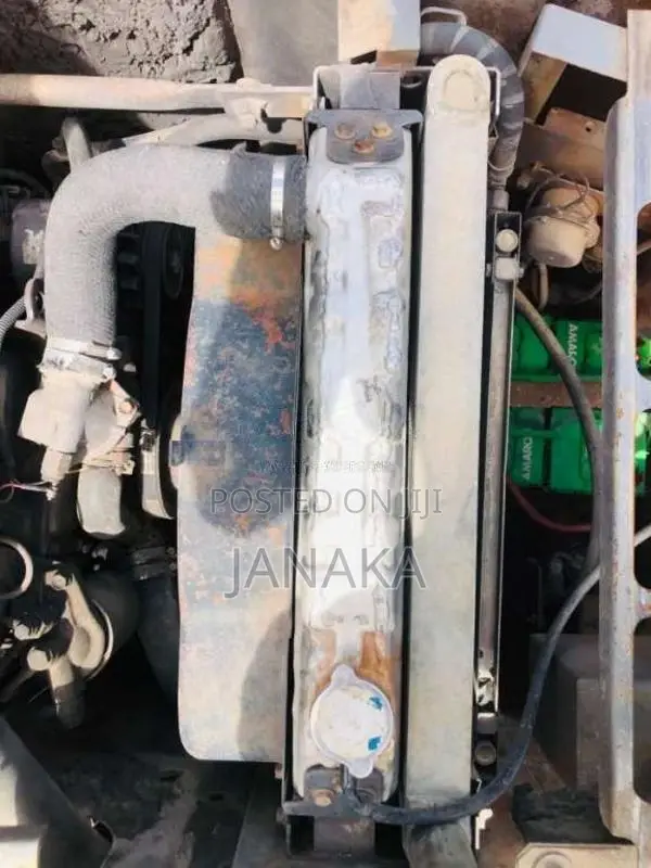 Hitachi 120-2 2012 Heavy-Duty (Used)