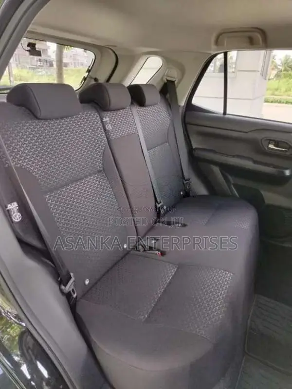 Toyota Raize Z BSM 2023 SUV (Used)