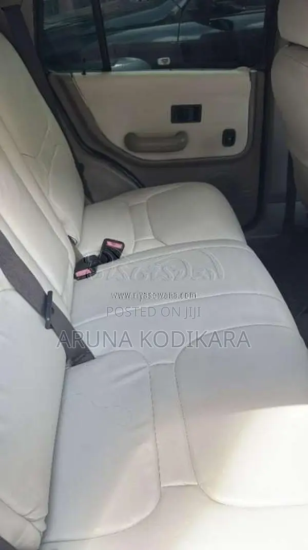 Land-Rover Freelander 2001 SUV (Used)