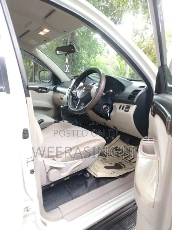 Mitsubishi Montero Sport 2012 SUV (Used)