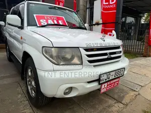 Mitsubishi Pajero 2001 SUV (Used)