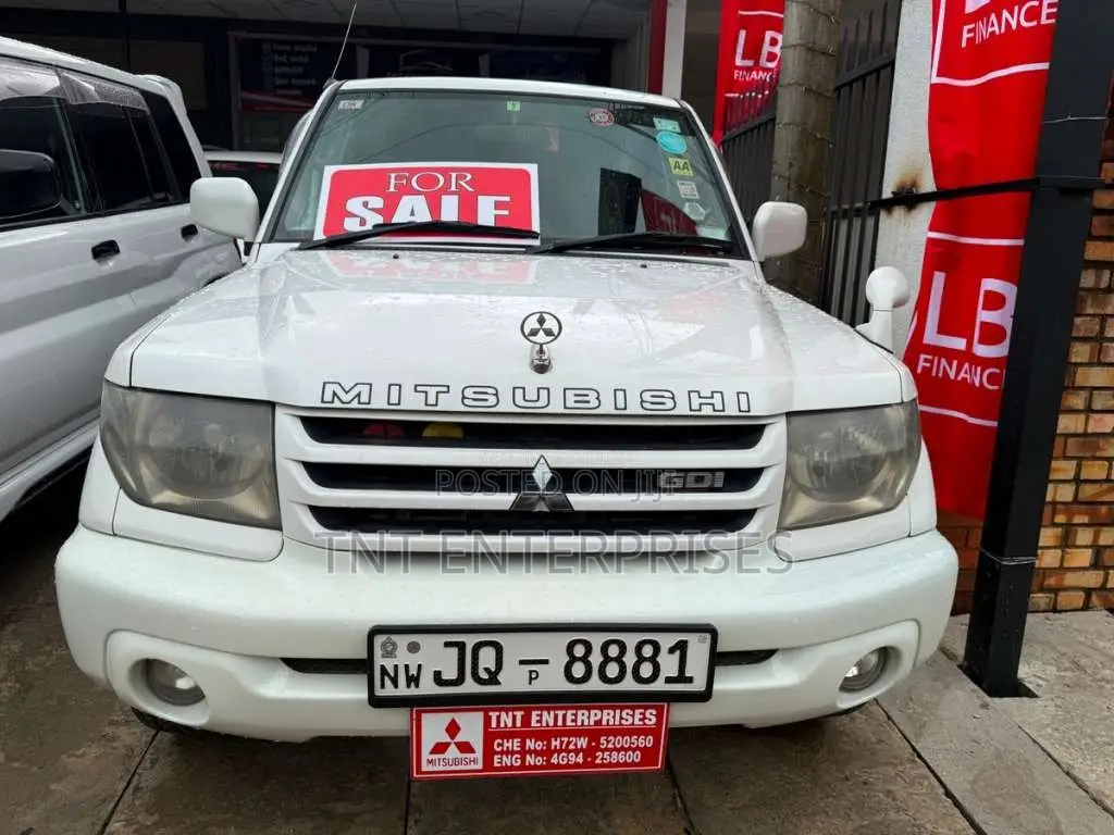 Mitsubishi Pajero 2001 SUV (Used)