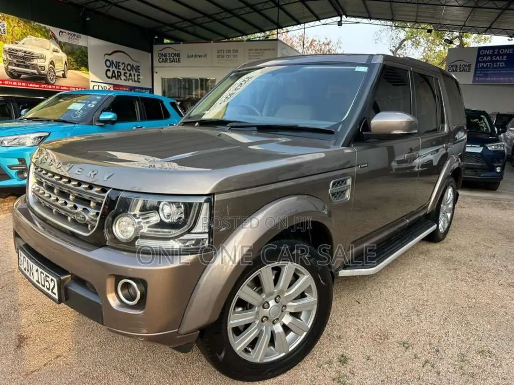 Land-Rover Discovery 4S SDV6 2015 SUV (Used)