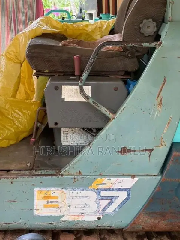 Yanmar B37 Dash 2 2016 Heavy-Duty (Used)