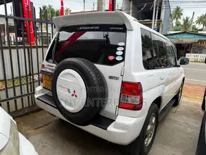 Mitsubishi Pajero 2001 SUV (Used)