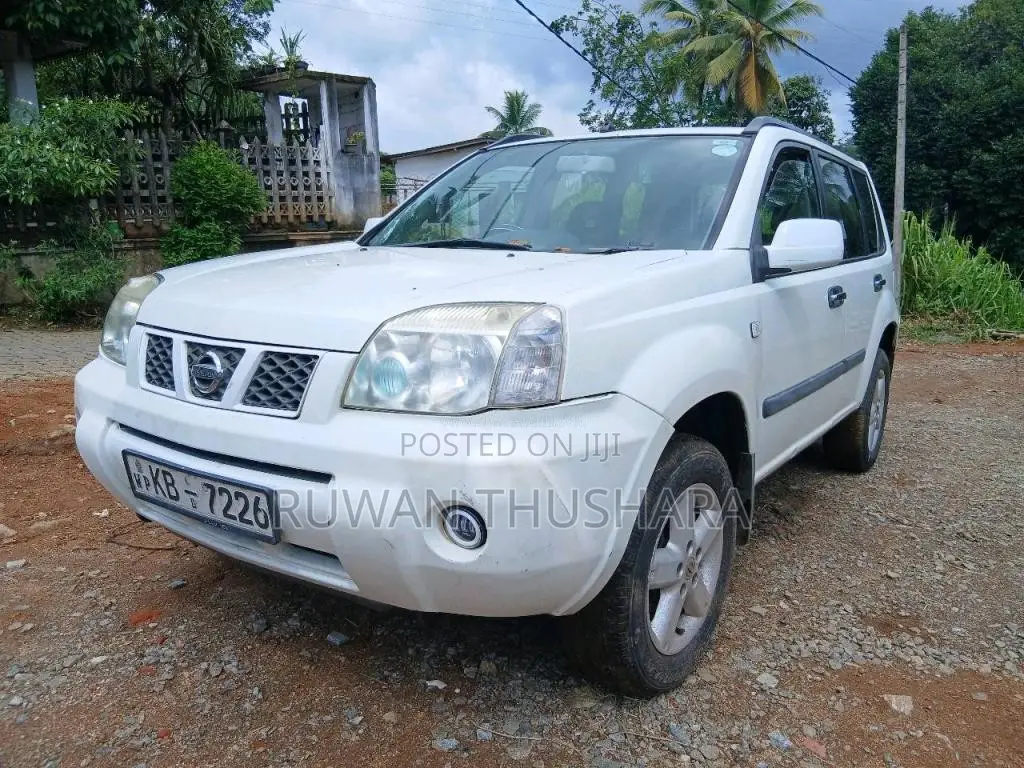 Nissan X-Trail T301 2006 SUV (Used)
