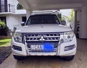 Mitsubishi Montero 2013 SUV (Used)