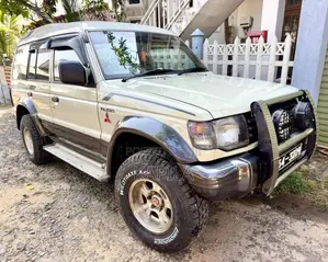Mitsubishi Pajero V34 1992 SUV (Used)
