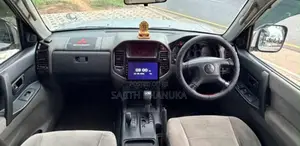Mitsubishi Montero 2000 SUV (Used)