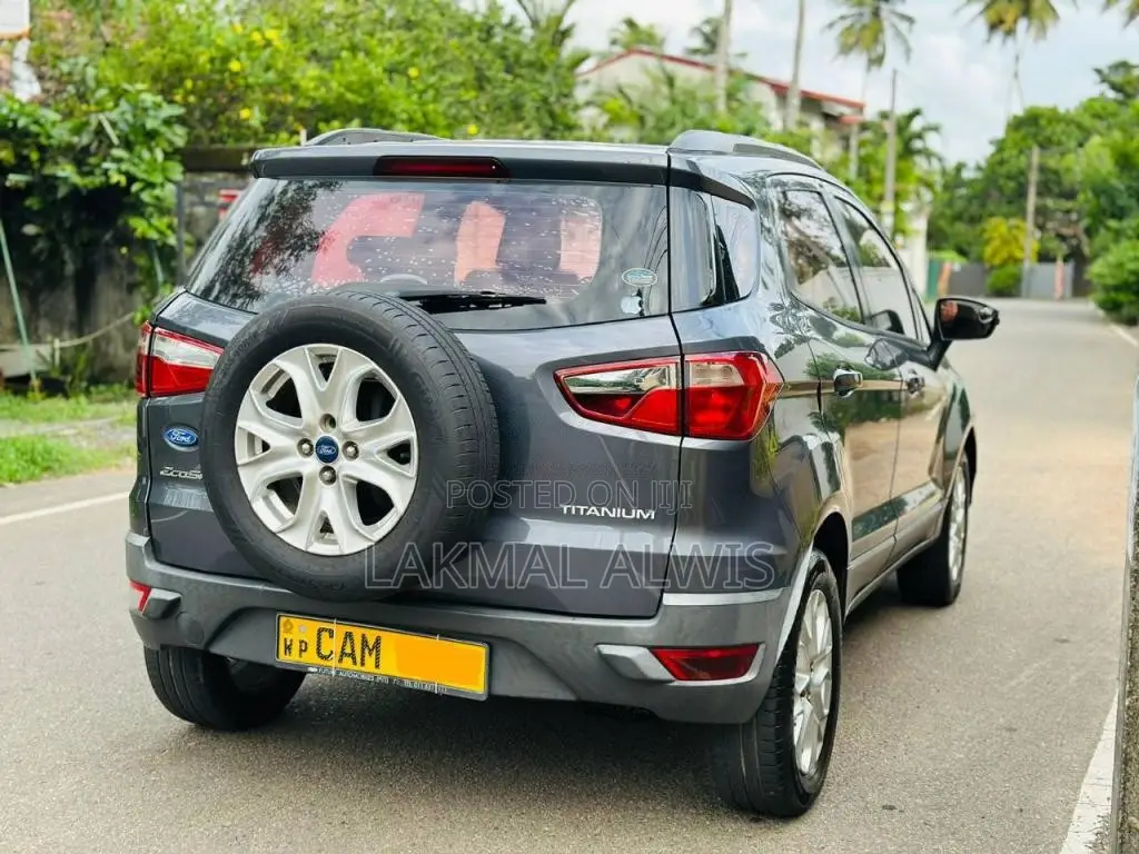 Ford Ecosport Titanium 2015 SUV (Used)