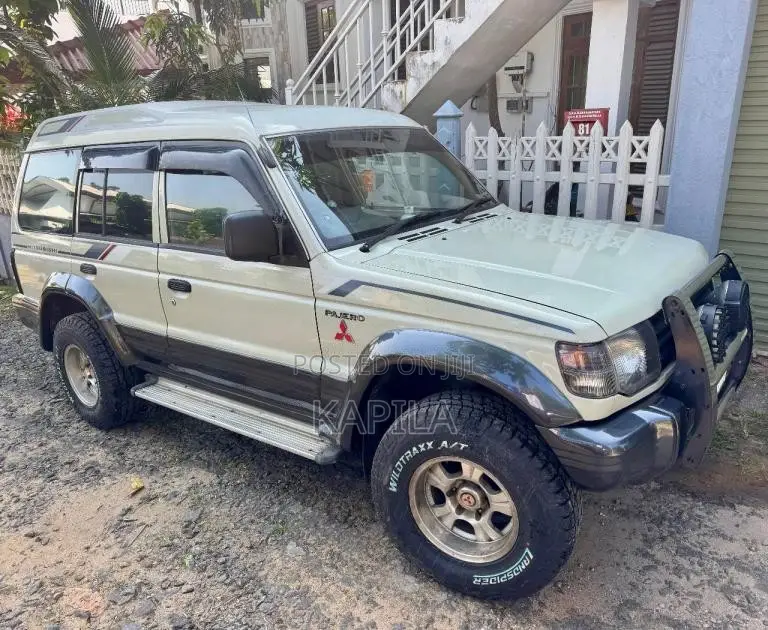 Mitsubishi Pajero V34 1992 SUV (Used)
