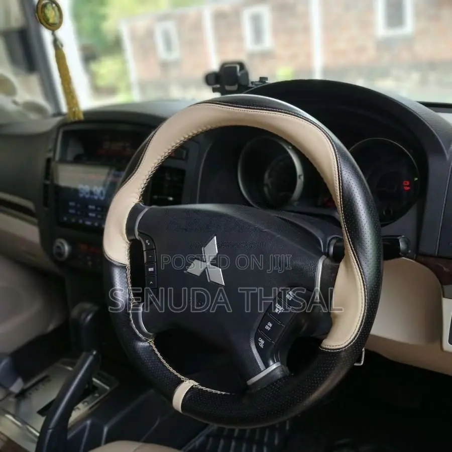 Mitsubishi Montero 2013 SUV (Used)