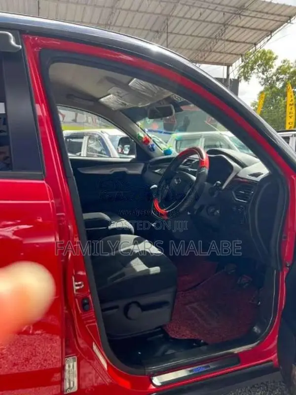 Mahindra KUV 100 2021 SUV (Used)