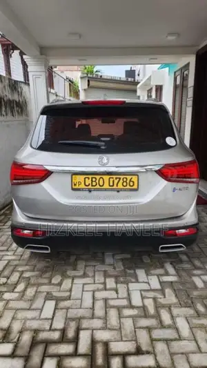 DFSK Glory I-Auto 2021 SUV (Used)