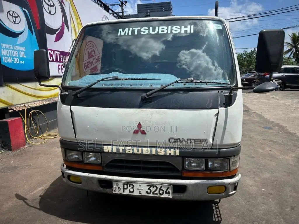 Mitsubishi CrewCab 2007 Crew Cab (Used)