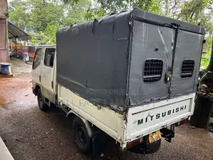 Mitsubishi Canter 2007 Crew Cab (Used)