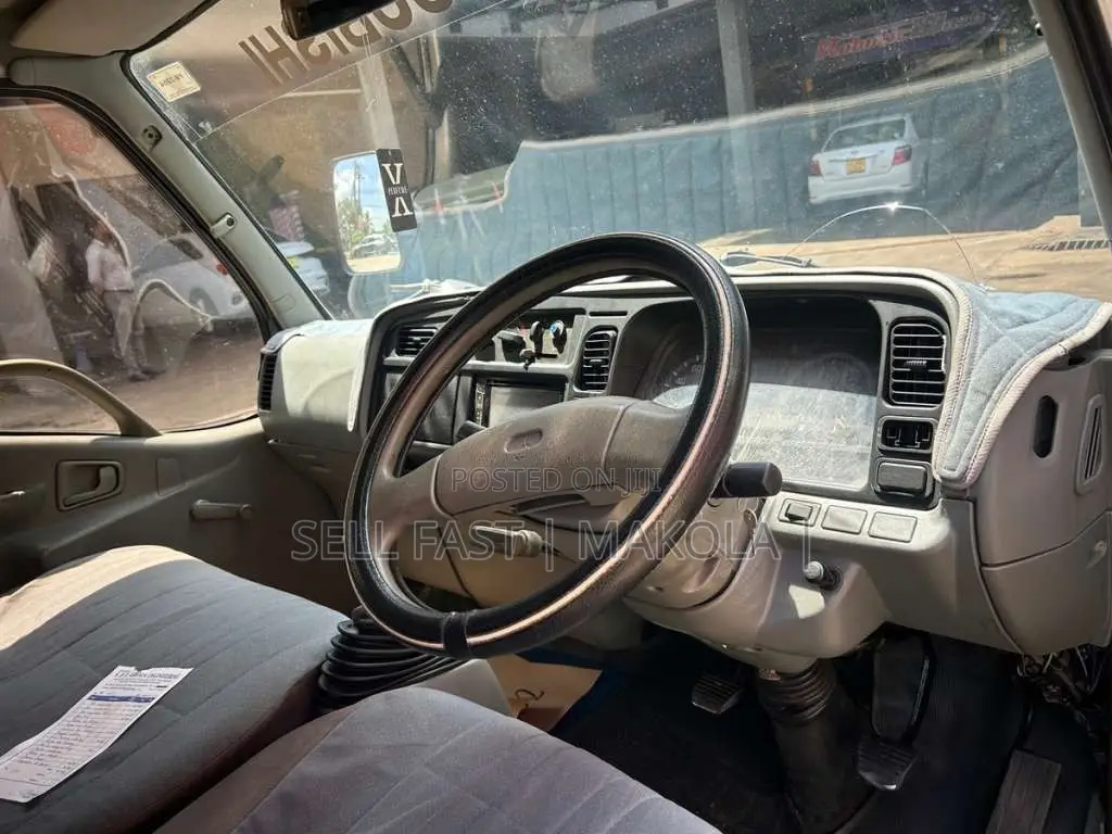 Mitsubishi Canter 2007 Crew Cab (Used)