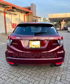 Honda Vezel 2014 SUV (Used)