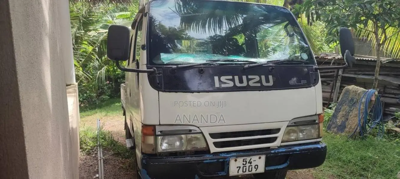 Isuzu Dual Purpose 1994 Crew Cab (Used)