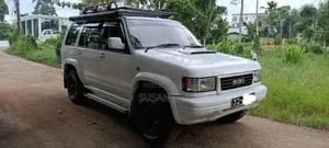 Isuzu Bighorn 1988 SUV (Used)