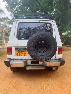 Mitsubishi Pajero 1987 SUV (Used)