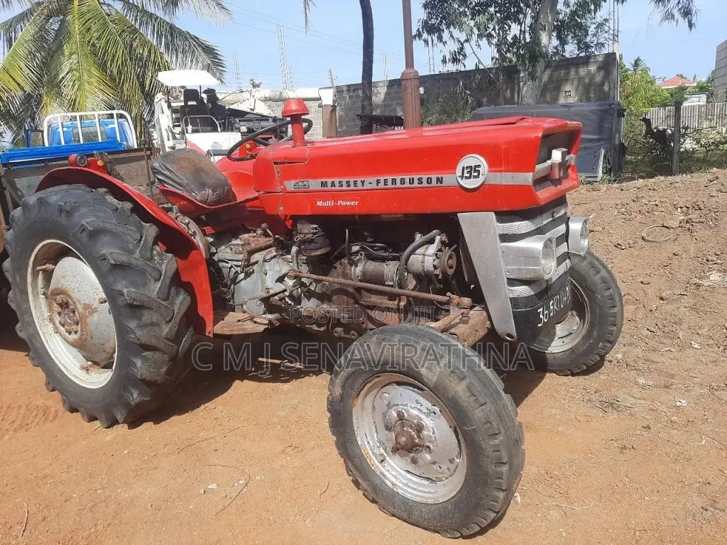 Massey-Ferguson 135 1980 Tractor (Used)