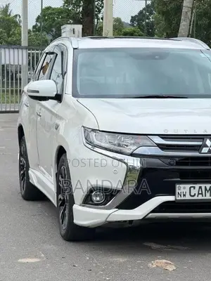 Mitsubishi Outlander 2015 SUV (Used)