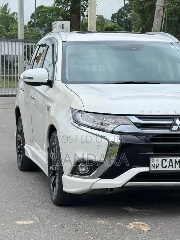Mitsubishi Outlander 2015 SUV (Used)