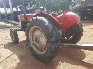 Massey-Ferguson 135 1980 Tractor (Used)