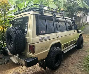 Mitsubishi Pajero 1989 SUV (Used)