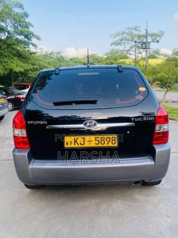 Hyundai Tucson 2005 SUV (Used)