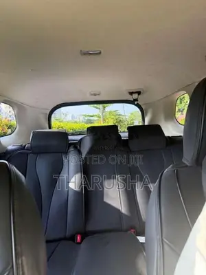 Mitsubishi Outlander PHEV 2014 SUV (Used)