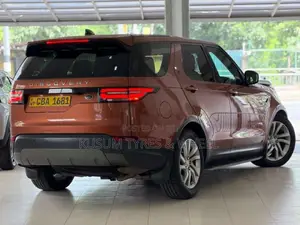 Land-Rover Discovery 5 2017 SUV (Used)