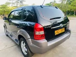 Hyundai Tucson 2005 SUV (Used)
