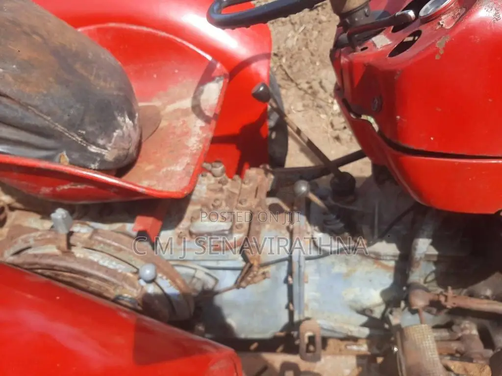 Massey-Ferguson 135 1980 Tractor (Used)